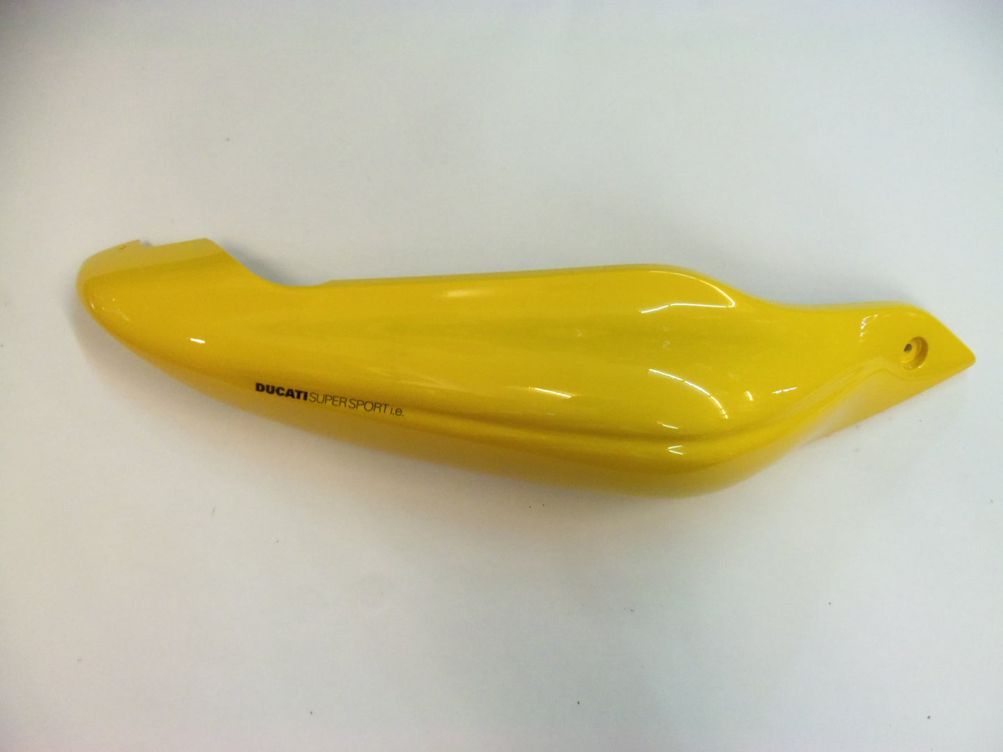 H. sidepanel Ducati 750, 900ss, 48210251BB