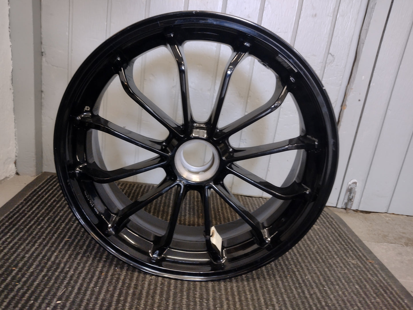 Rear rim 80B0B9132