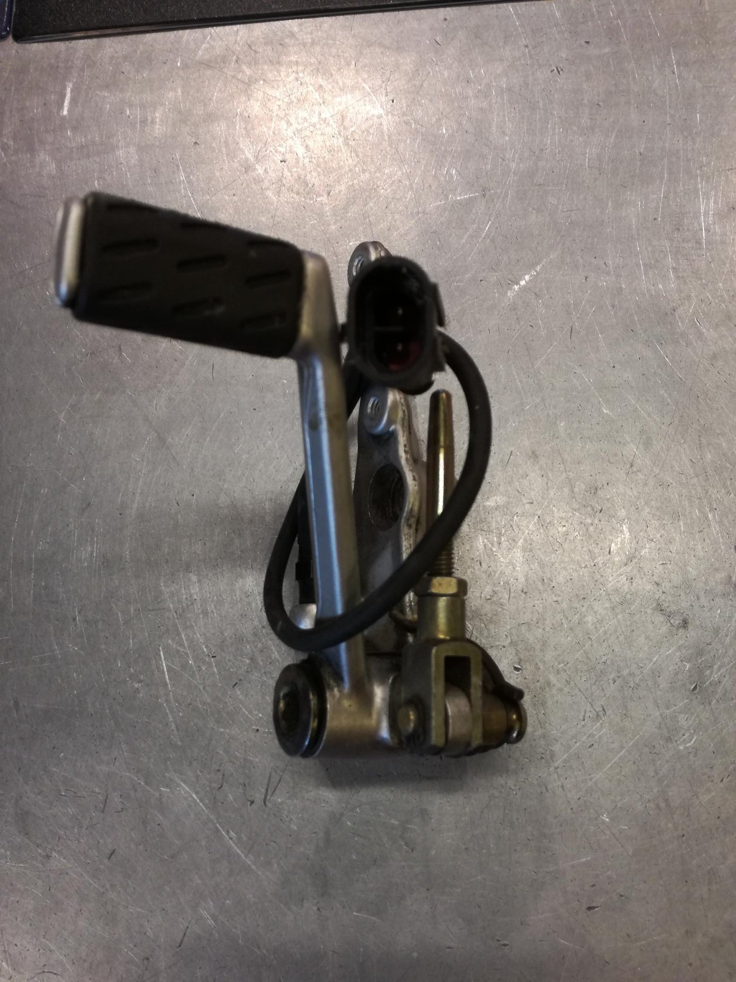 Bremsepedal m/åg