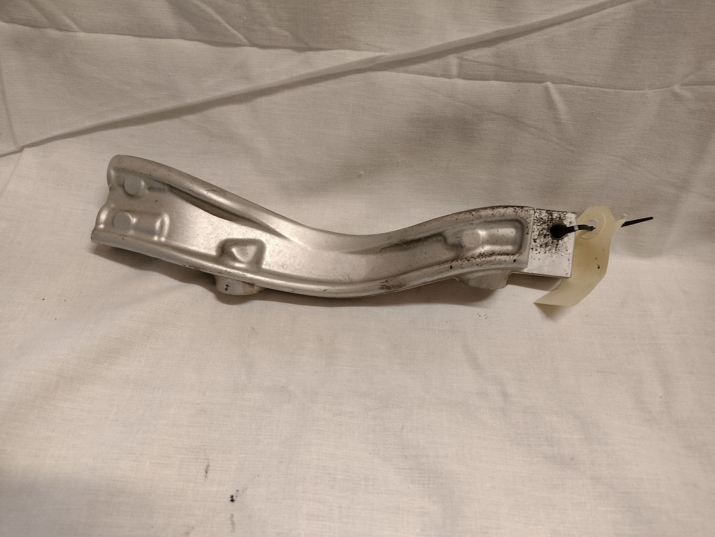 Bracket front 83019392AA