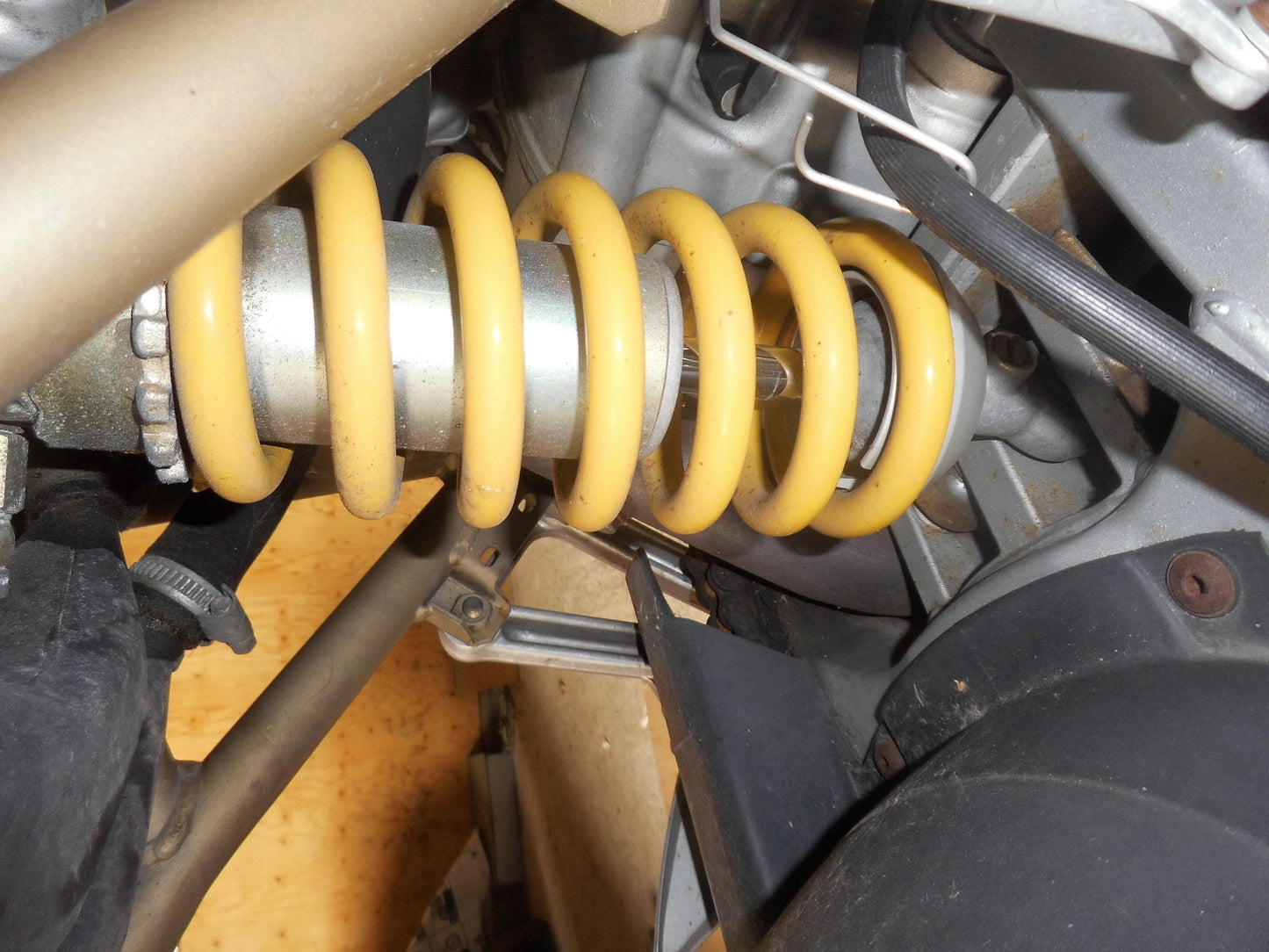 Støddæmper - ST4/99 36520543A