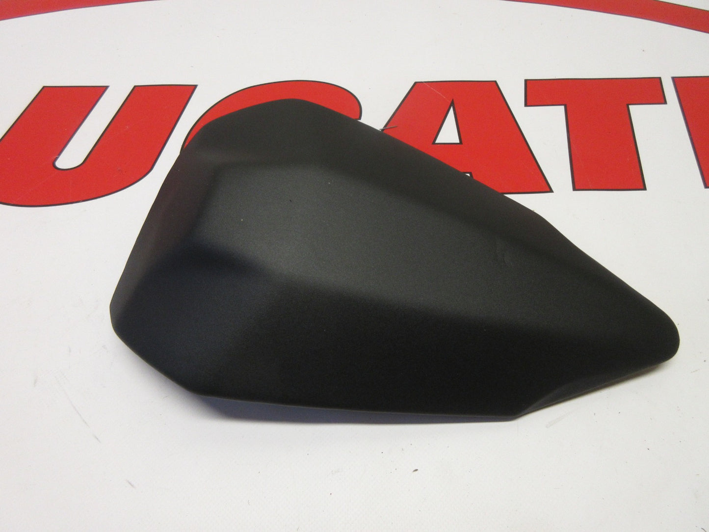 Ducati passenger pillion seat rear Panigale 899 1199