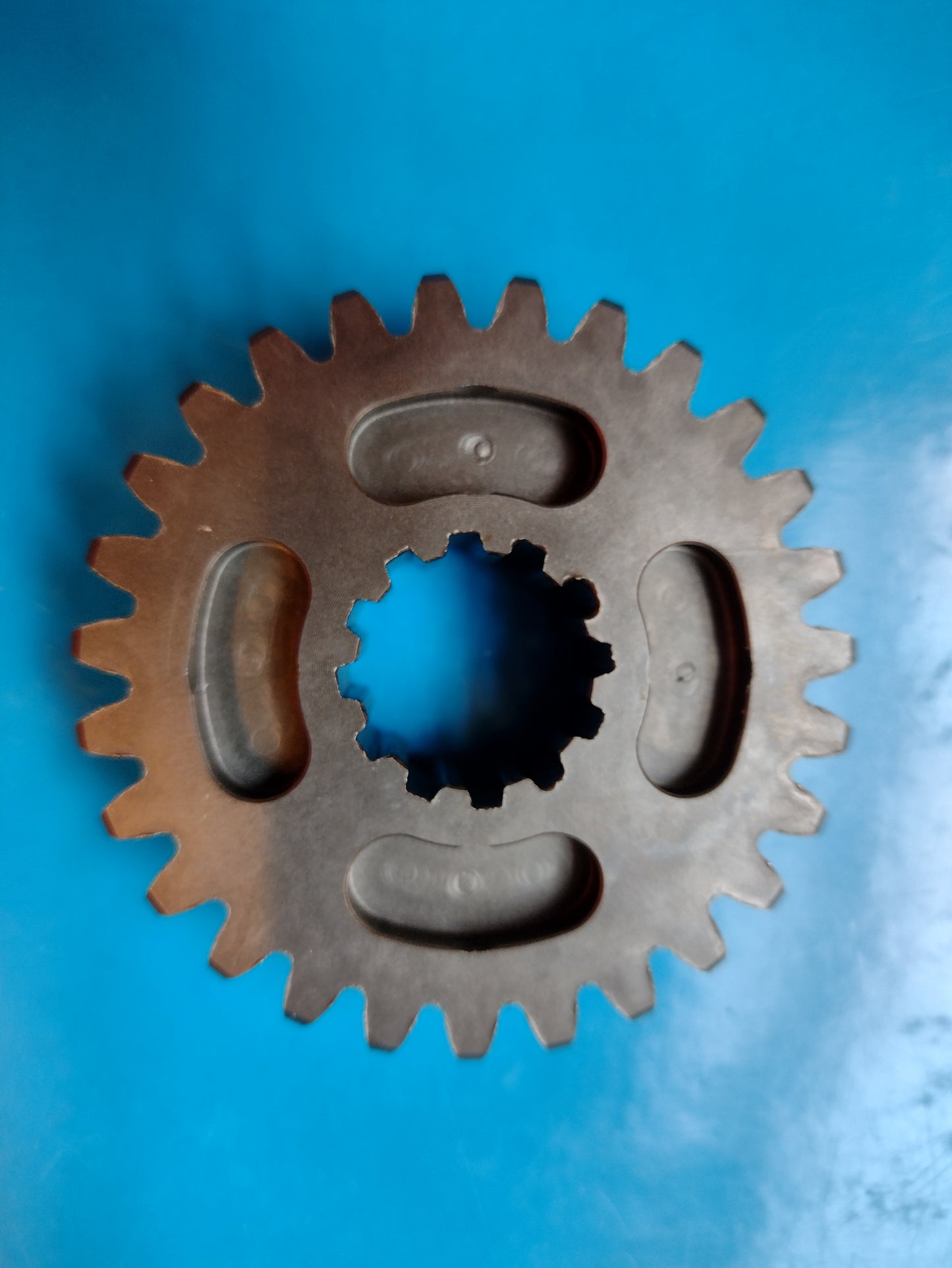1988 HUSQVARNA CR430 TRANSMISSION 5th GEAR WHEEL 27T