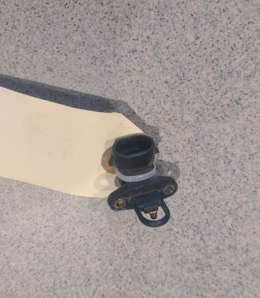 Sensor