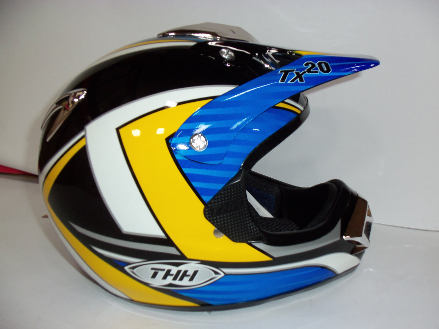 TX20 Black/blue/org youth