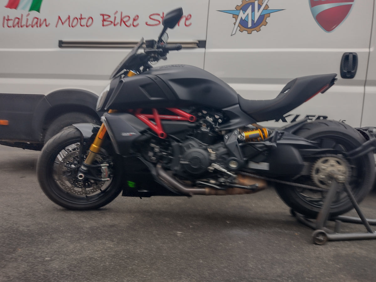 Ducati Diavel 1260s Dark Stealth