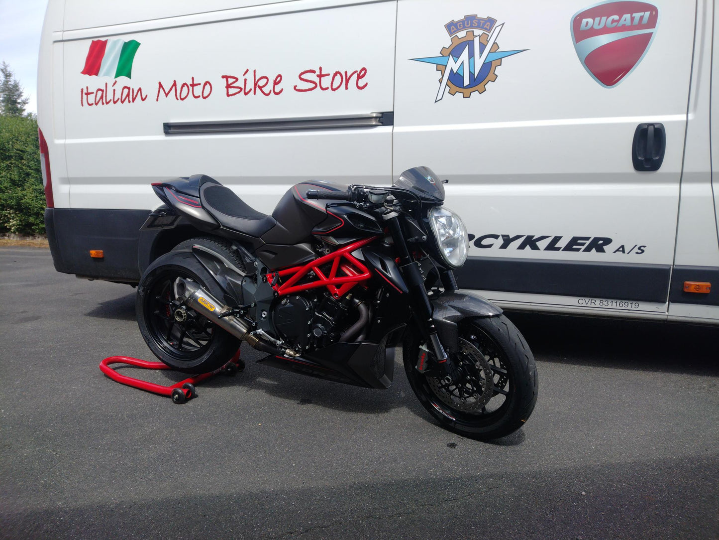MV Agusta Brutale 1090RR