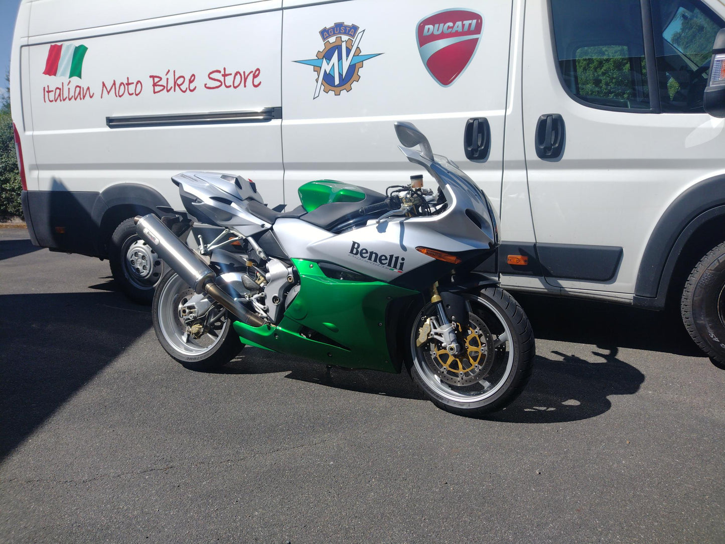 Benelli Tornado 900