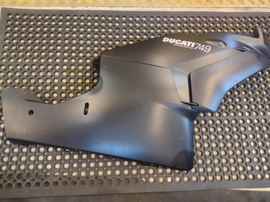 Side kåbe Ducati 749 Dark