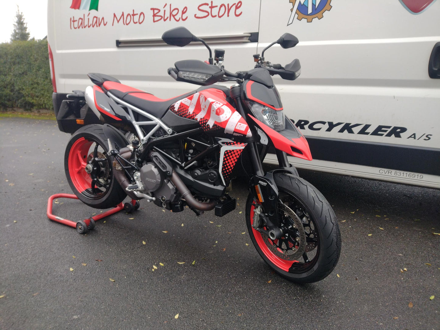 Ducati Hypermotard 950 RVE