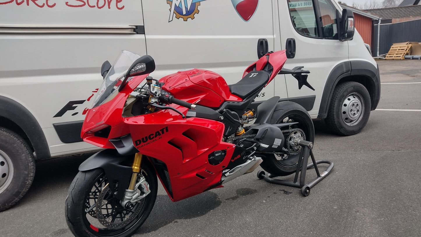 Panigale V4S