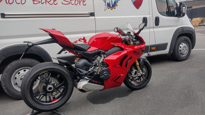 Panigale V4S