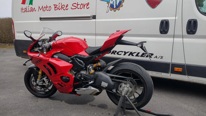 Panigale V4S