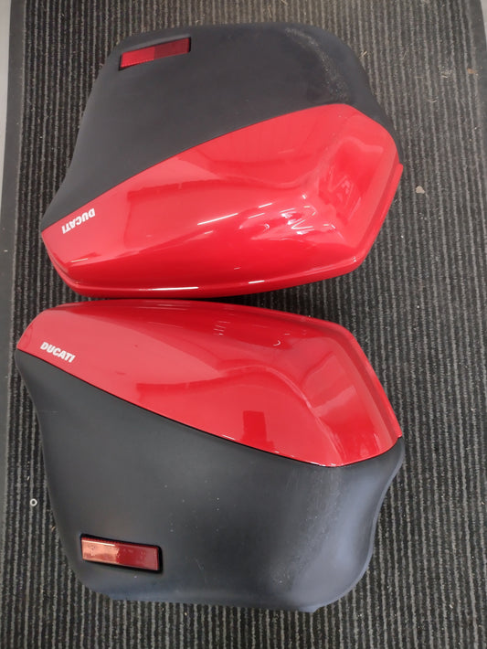 Ducati ST2 Sidetasker