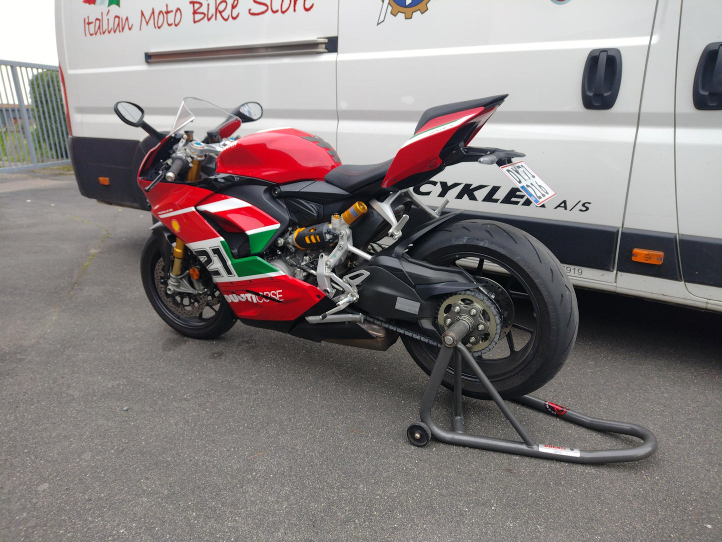 Ducati Panigale V2 Bayliss