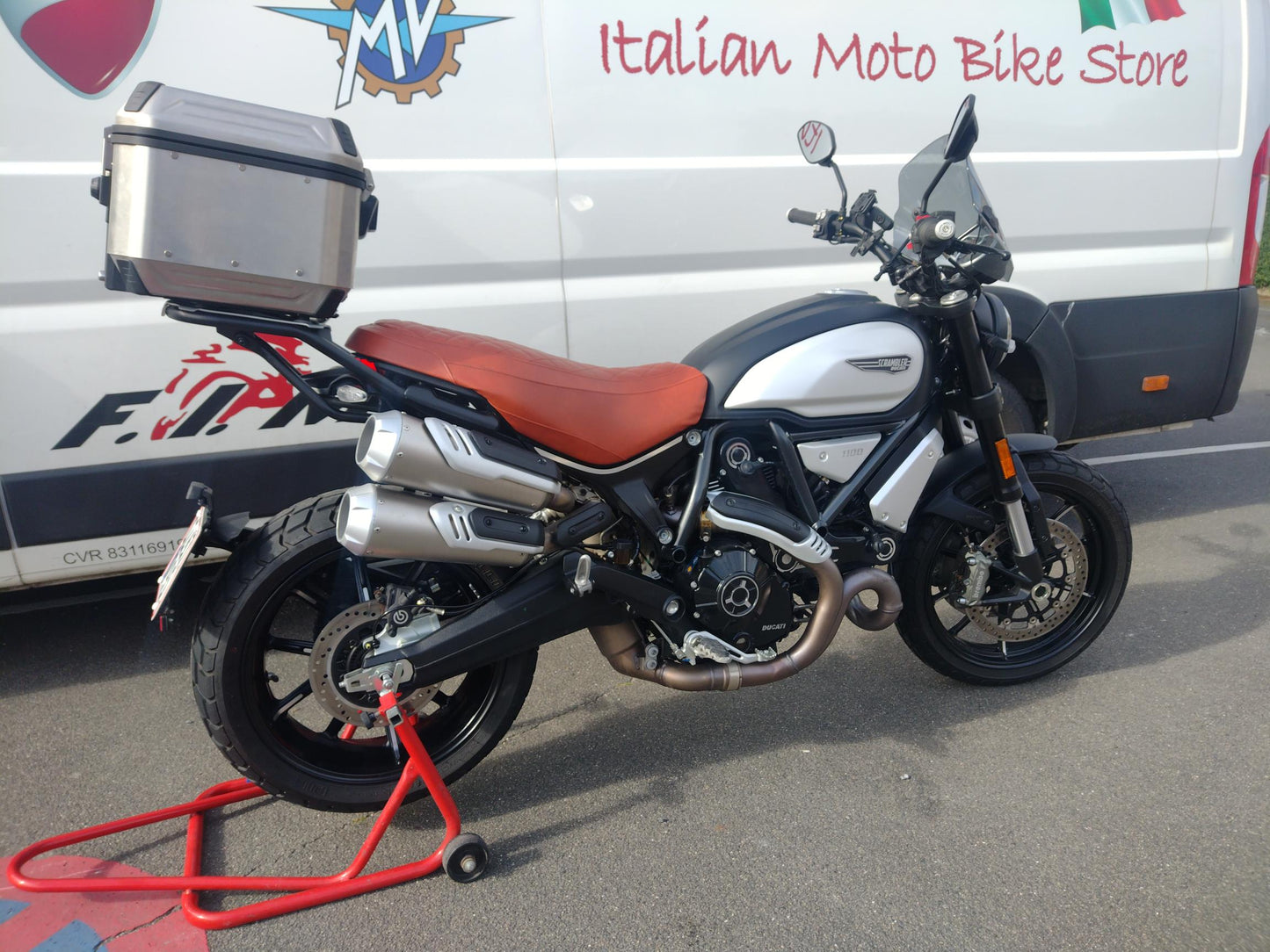 Ducati Scrambler 1100